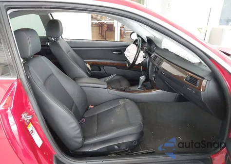 2009 BMW 328 z USA, uszkodzony, nr VIN WBAWB33529P138105